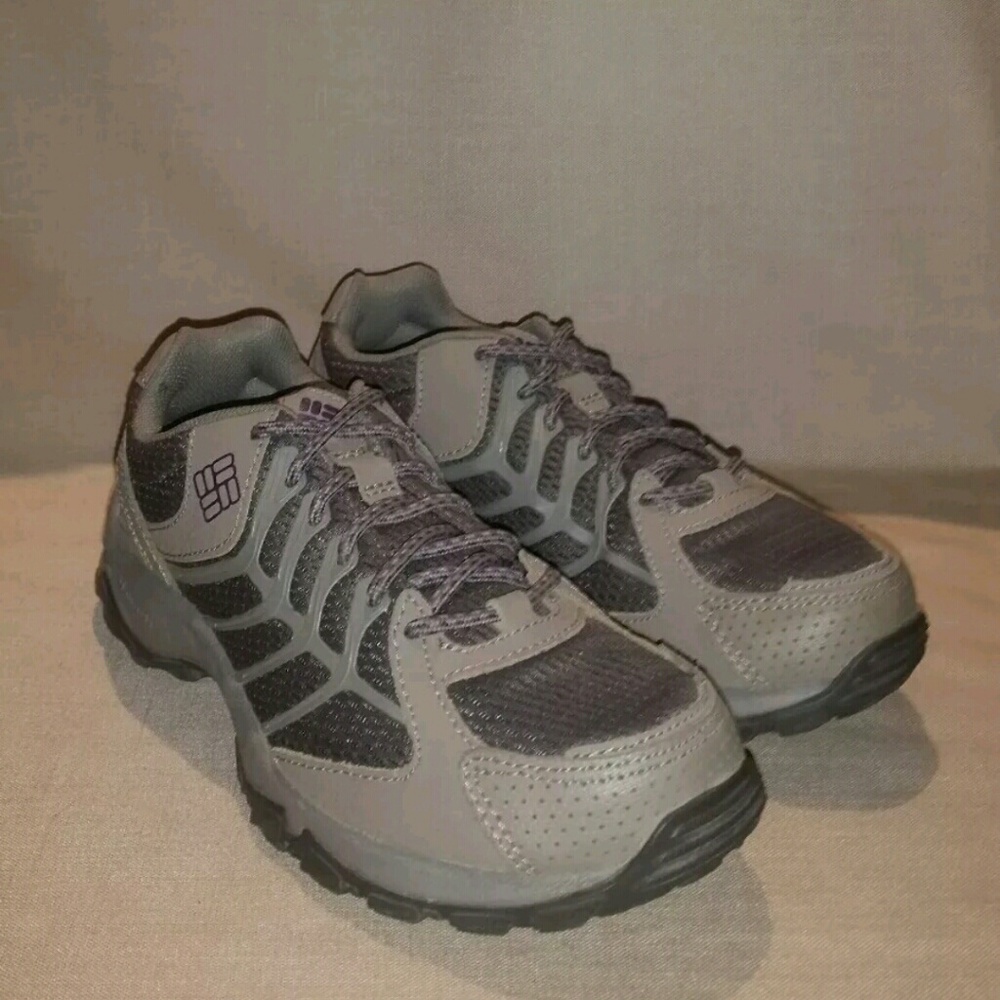 Columbia Sportswear hiking/walking shoes